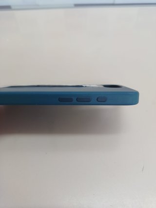 Cover in silicone per Apple iPhone 16e verde