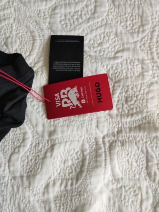 Camiseta Hugo Boss RB Bull Negra