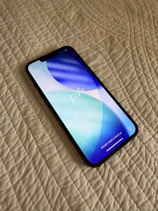 iPhone 13 128GB