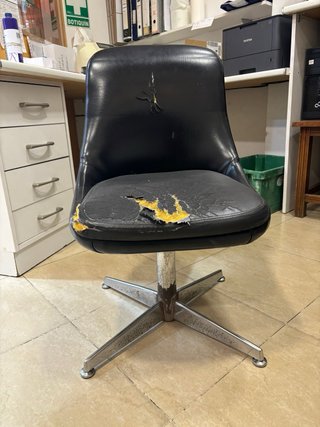 Silla de escritorio vintage negra