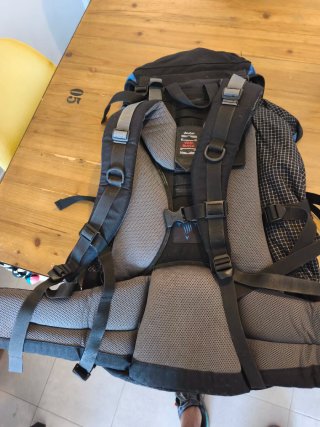 Mochila Deuter Aircontact 55+10.