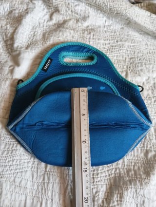 Bolsa isotérmica infantil ballena