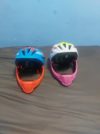 Cascos infantil 8-12 años (Precio hablable)