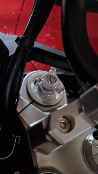 Ajustadores Precarga Horquilla Voge 900 Plata