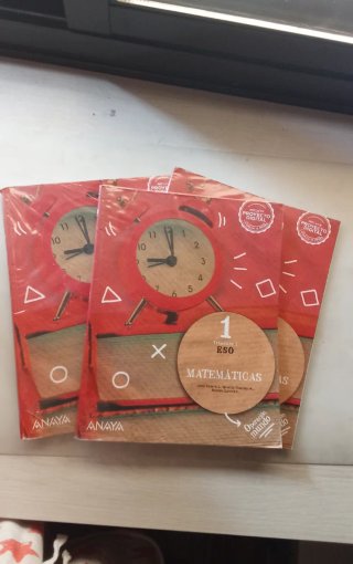 Libros de 1°ESO en buen estado