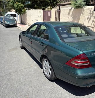 Mercedes-Benz Clase C 2002
