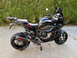 BMW S1000XR
