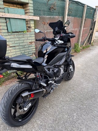 BMW S1000XR