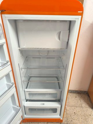 Nevera Smeg Vintage Naranja