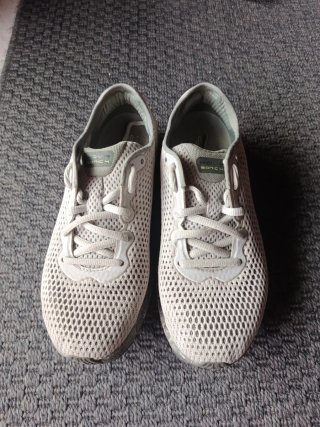 Zapatillas Under Armour HOVR Sonic 4 Gris