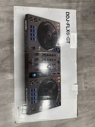 Mesa de mezclas Pioneer DJ FLX6 Grafito