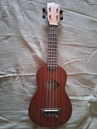 Ukelele Soprano Caoba Alus-M