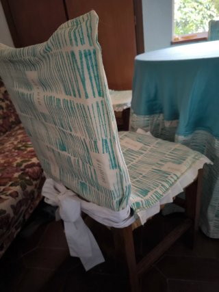 Conjunto mesa y 6 sillas anea y madera maciza