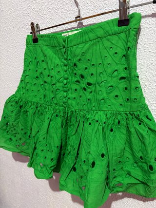 Falda Zara Bordado Suizo Verde Talla XS