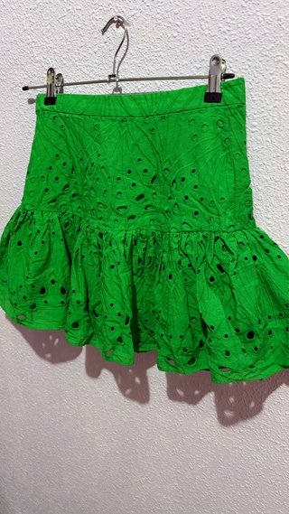 Falda Zara Bordado Suizo Verde Talla XS