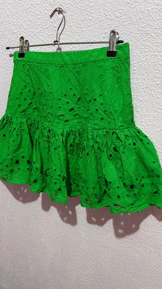 Falda Zara Bordado Suizo Verde Talla XS