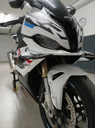 BMW S1000RR PACK M