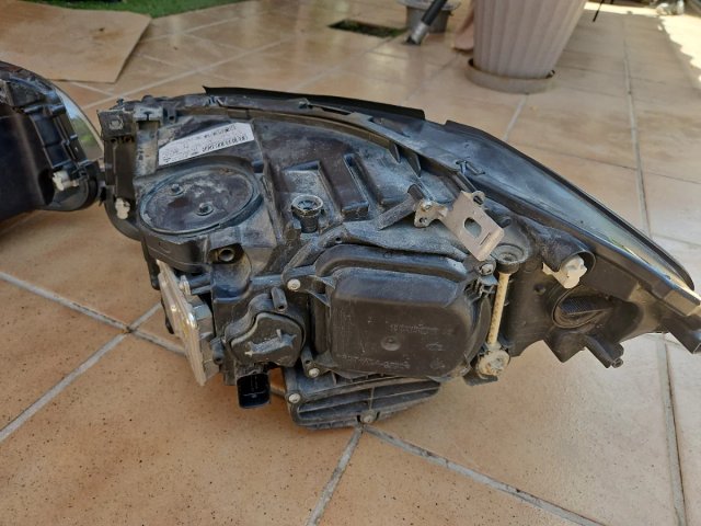 FAROS BMW F10/F11 LCI (2013-2017) BIXENÓN COMPLETO