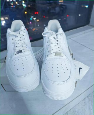 Nike Air Force 1 Talla 42 Piel Blanca