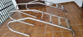 Escalera para piscina de metal