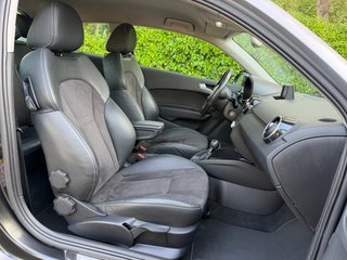 Audi A1 TDI S-LINE 2014