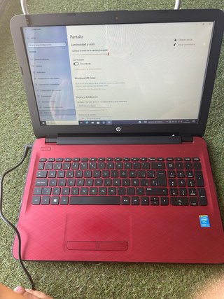 Portátil HP Rojo