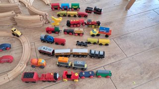 Vías de tren de madera y accesorios