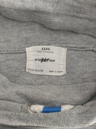 Jersey gris cuello alto niño