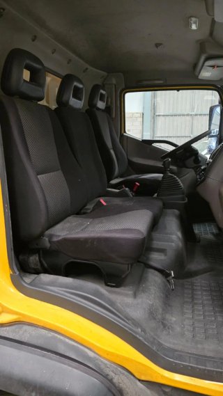 Nissan NT500 2015