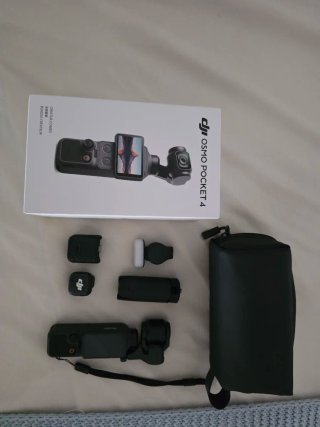 Dji Osmo Pocket 4 creator combo