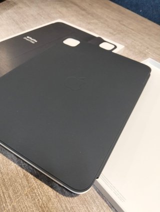 Apple Funda Smart Folio para el iPad Pro de 11 pulgadas (M5) - Negro