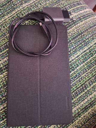 Tablet Lenovo TB 8 pollici