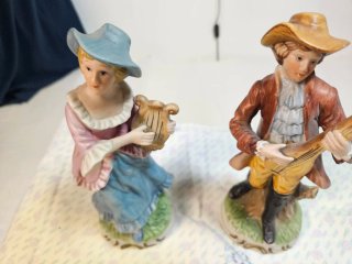 Coppia porcellana Capodimonte musicisti