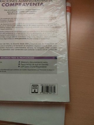 Libros de texto de 1 de FP Luis Braille 15cada uno