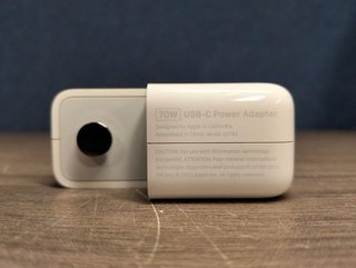 Adaptador de corriente USB‑C de 70 W