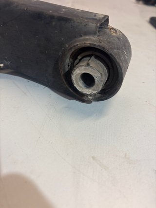 Brazo suspensión trasero derecho Seat León MK2 1P