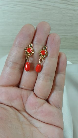 Pendientes Vintage Oro 18k y Corales Naturales