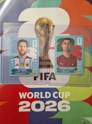 Cromo Mundial 2026 Panini Messi y Cristiano