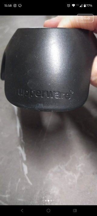 Scolabottiglie Tupperware nero