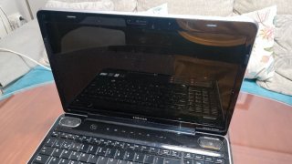 Portátil Toshiba Satellite A500 para piezas