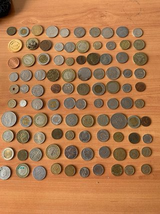 Lote de 208 monedas de Europa y América