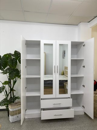 Armario blanco 4 puertas con 2 espejos