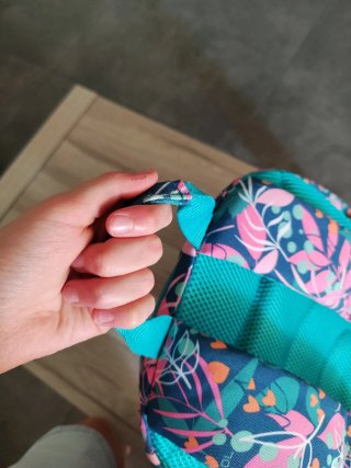 Mochila Gabol floral azul y rosa