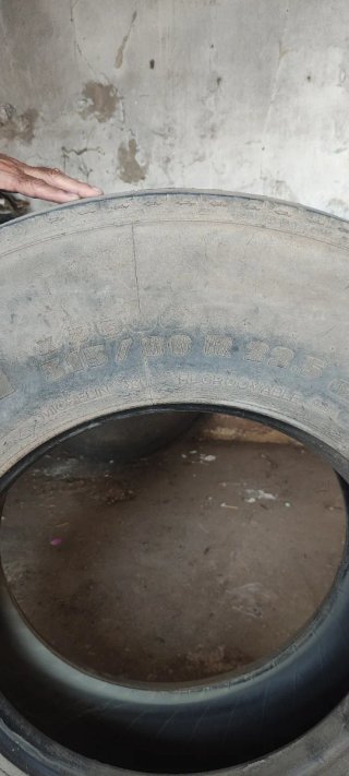 Neumático Camión Usado Michelin