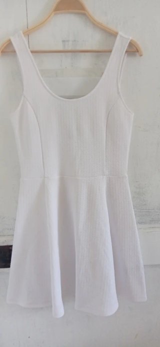 Vestidos fiesta y de calle varias tallas S/m/L