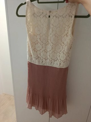 Vestido encaje beige y gasa rosa Talla M