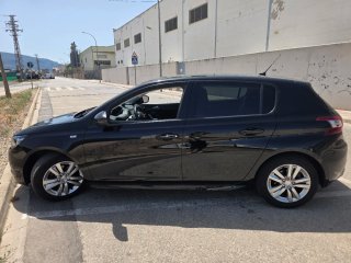 Peugeot 308 2016