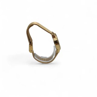 RELOJ DE CUARZO GUESS MUJER DORADO GW0534L2