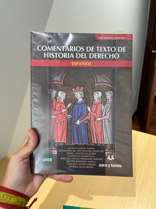 Comentarios de texto de historia del derecho es...