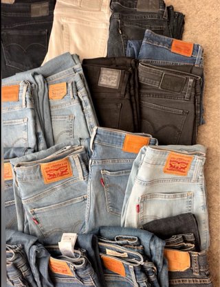Lote Levi's Jeans para Revender